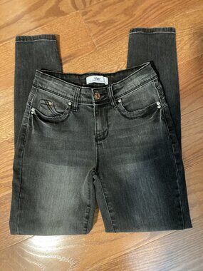 YMI Black Skinny jeans - size 3